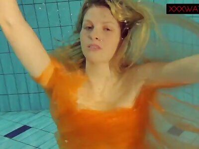 very hot underwater demonstrate with nastya