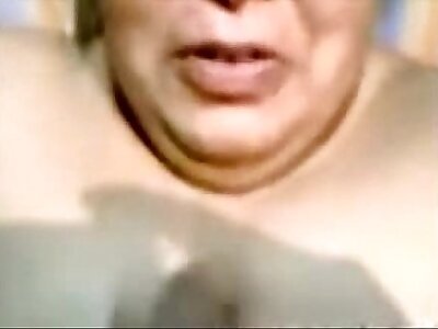 Indian Aunty Suck off And Jizz flow on Face