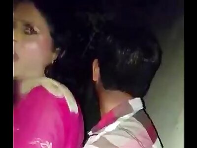 desi talented cought while doing hump outdoor