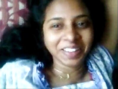 Indian Molten Mallu lovely woman titillating oration with darling and resembling cooter - Wowmoyback