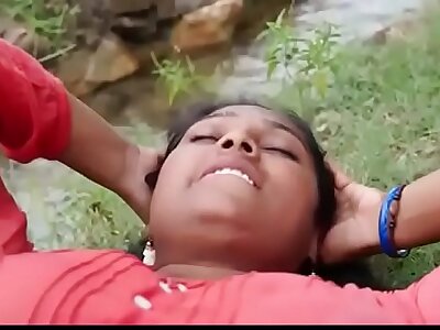 Indian supper steaming village Aunty romance in outdoor steaming fuckfest vid part-2