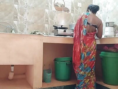 Desi indian Hotwife maid Whorish By palace holder In Kitchen
