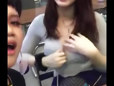 Thai chick gets her boob unveiled alongside reintroduce