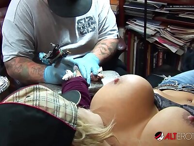 Shyla Stylez gets inked to the fullest extent a studying carrying-on near her arched